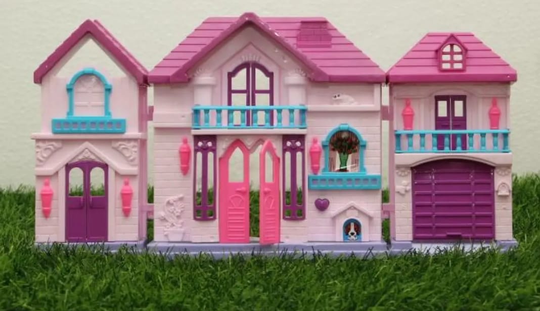 Beautiful Doll House